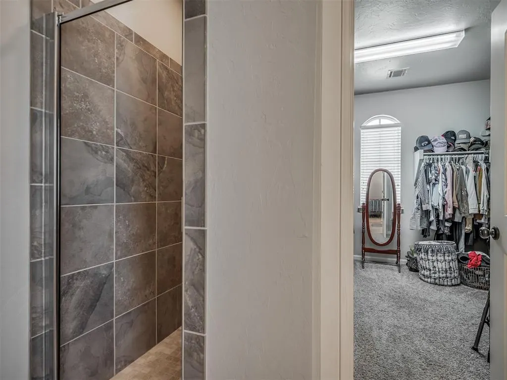 Photo 36 — 312 Evie Place, Moore, OK 73160
