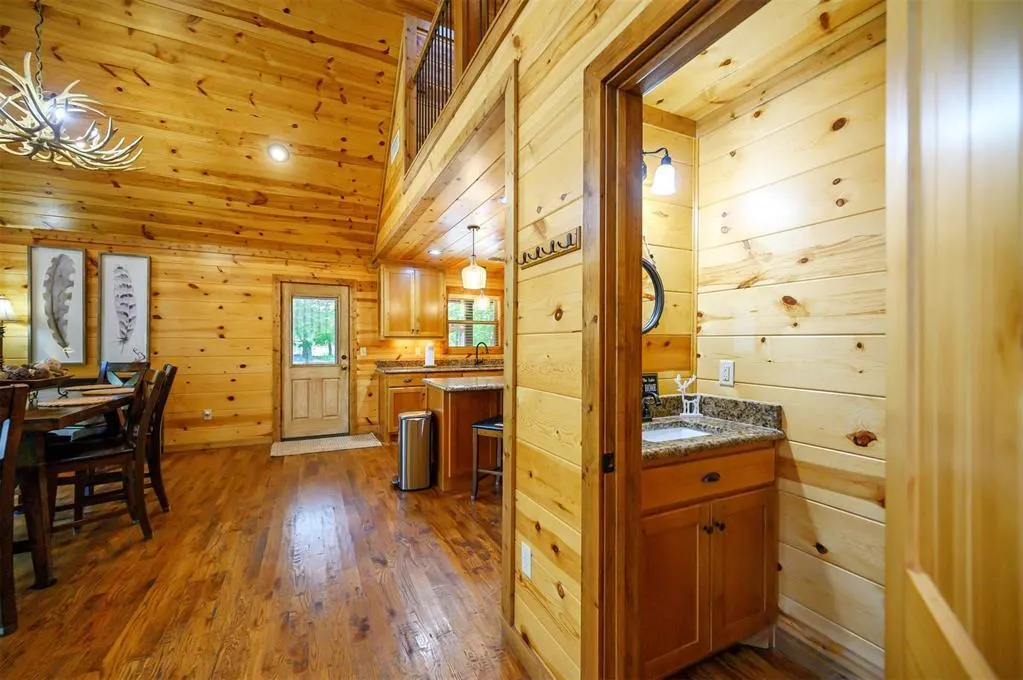 Photo 19 — 479 Poplar Circle, Broken Bow, OK 74728