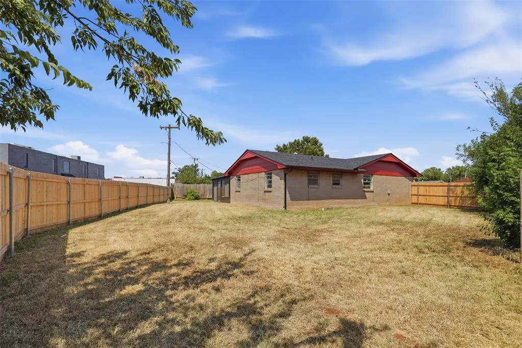 Photo 18 — 4110 SE 14th Street, Oklahoma City, OK 73115