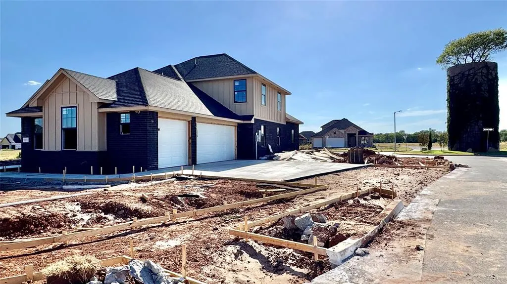 Photo 5 — 16001 Navarra Way, Oklahoma City, OK 73170