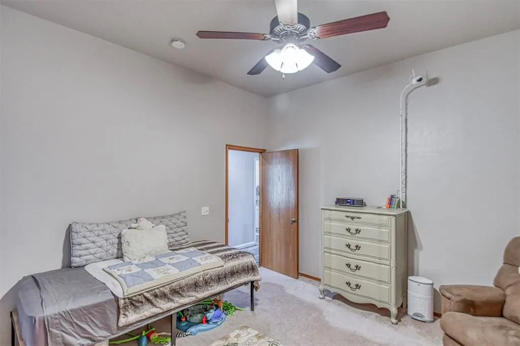 Photo 29 — 10421 Katy Line Drive, Yukon, OK 73099