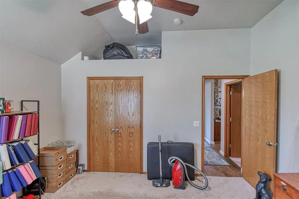 Photo 31 — 10421 Katy Line Drive, Yukon, OK 73099