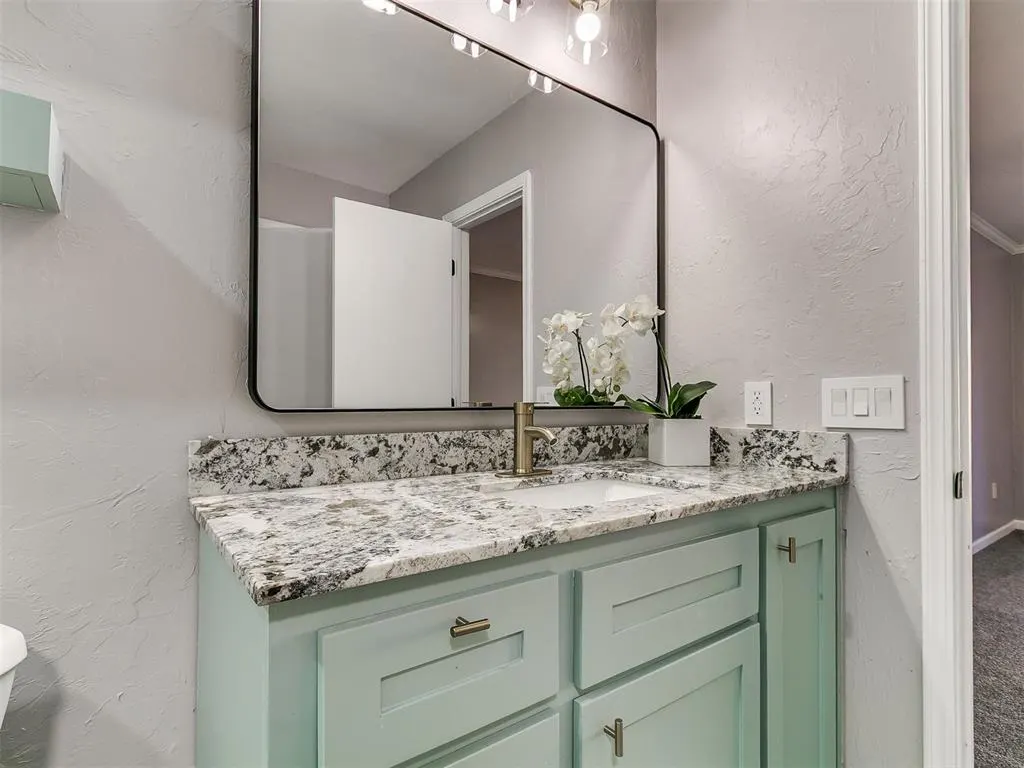 Photo 20 — 113 Woodbridge Circle, Edmond, OK 73012