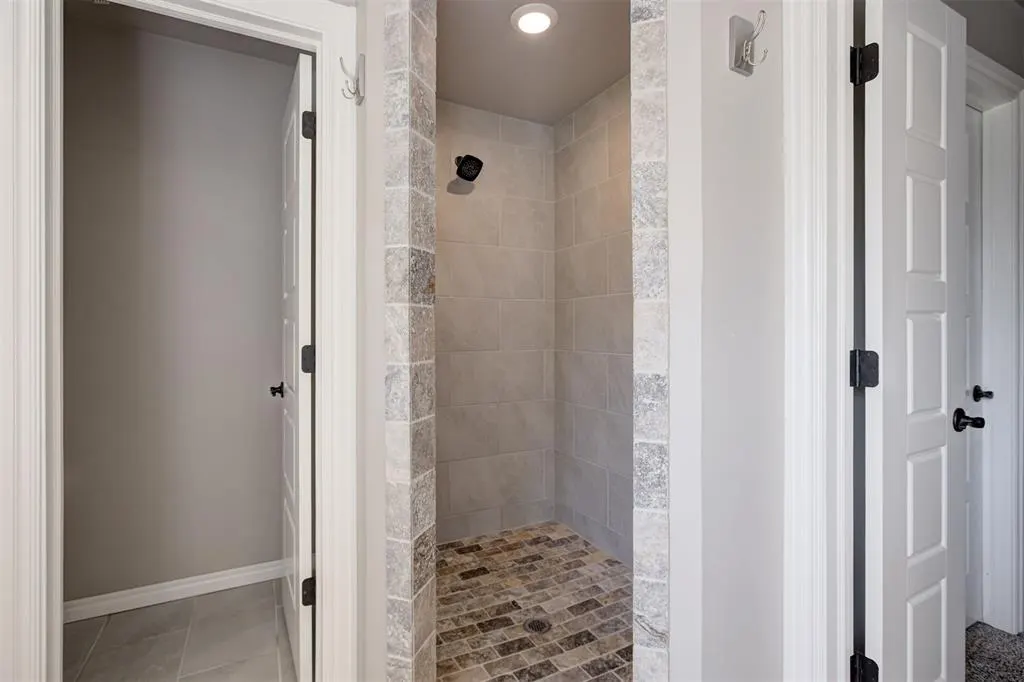 Photo 27 — 12821 SW 6th Street, Yukon, OK 73099
