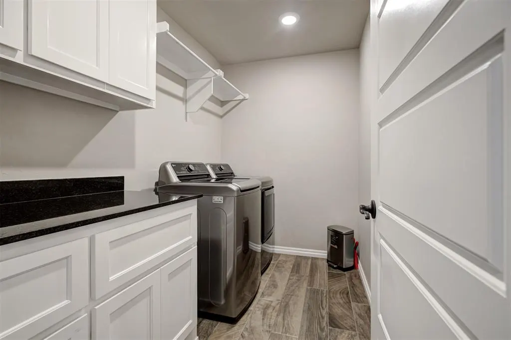 Photo 41 — 12821 SW 6th Street, Yukon, OK 73099