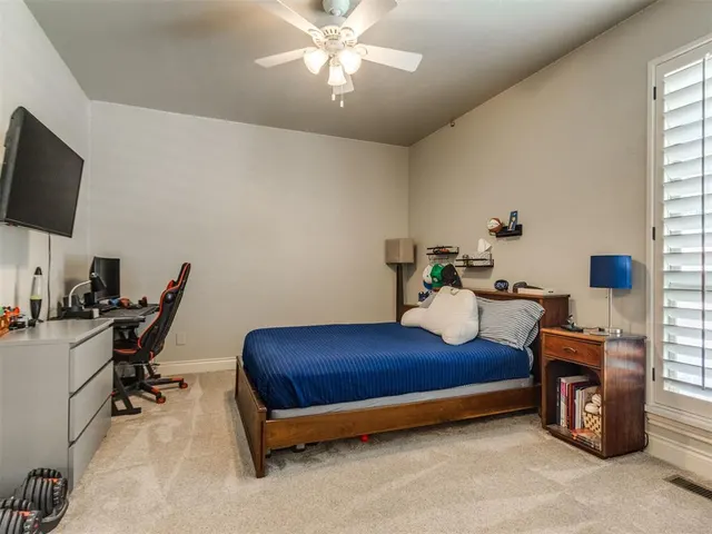 Photo 7 — 1429 Spring Creek Drive, Yukon, OK 73099