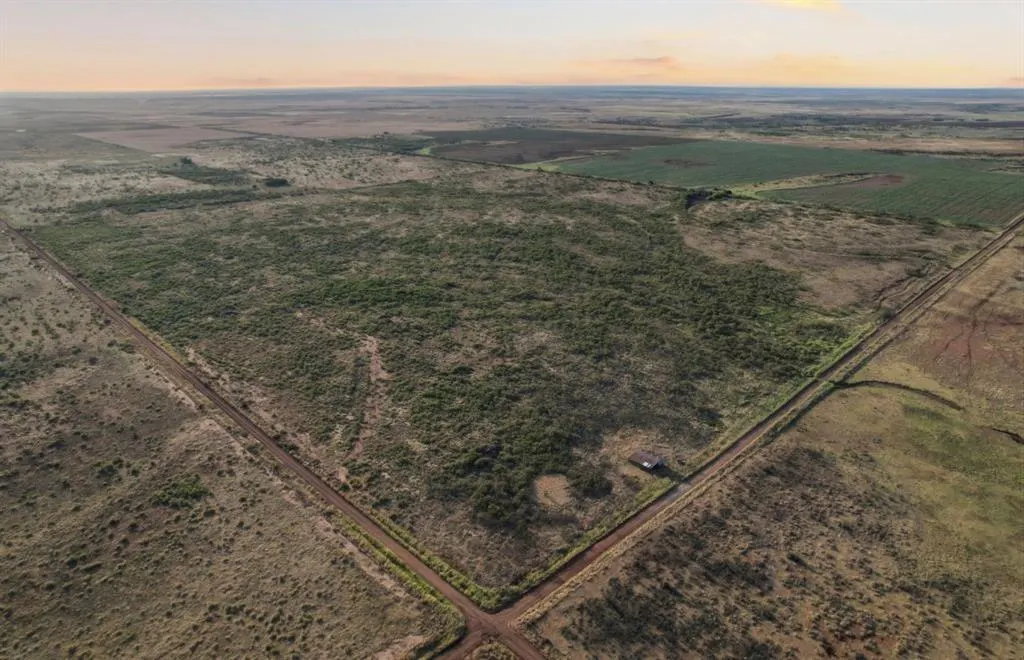 Photo 17 — N1840 RD & 1630 RD, Gould, OK 73532