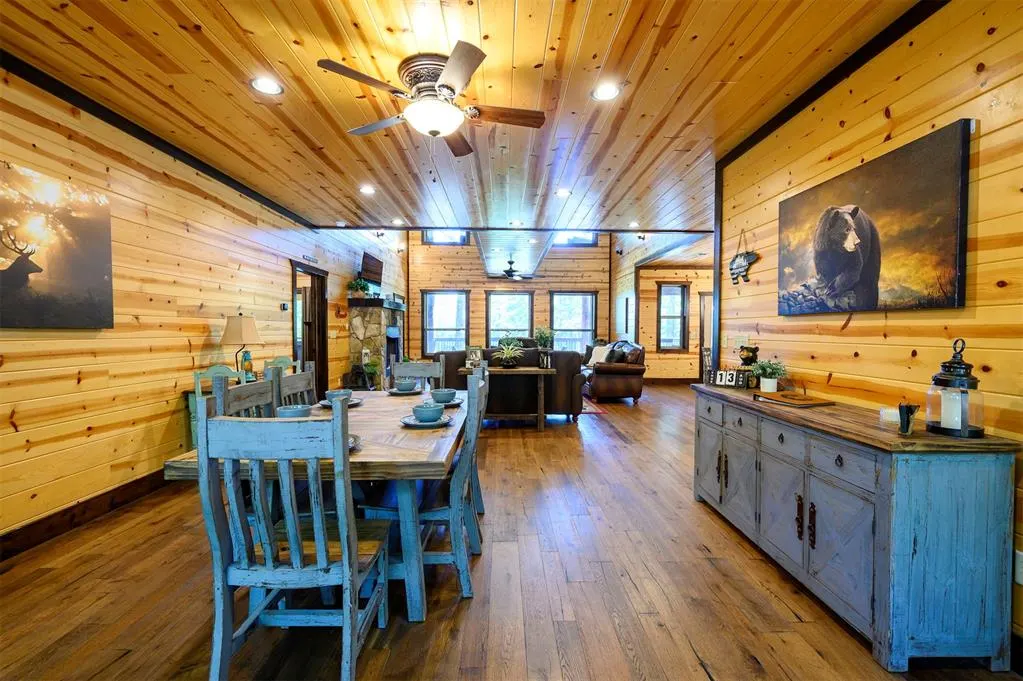 Photo 7 — 1405 Pine Hill Road, Broken Bow, OK 74728