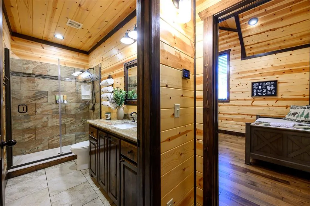 Photo 28 — 1405 Pine Hill Road, Broken Bow, OK 74728