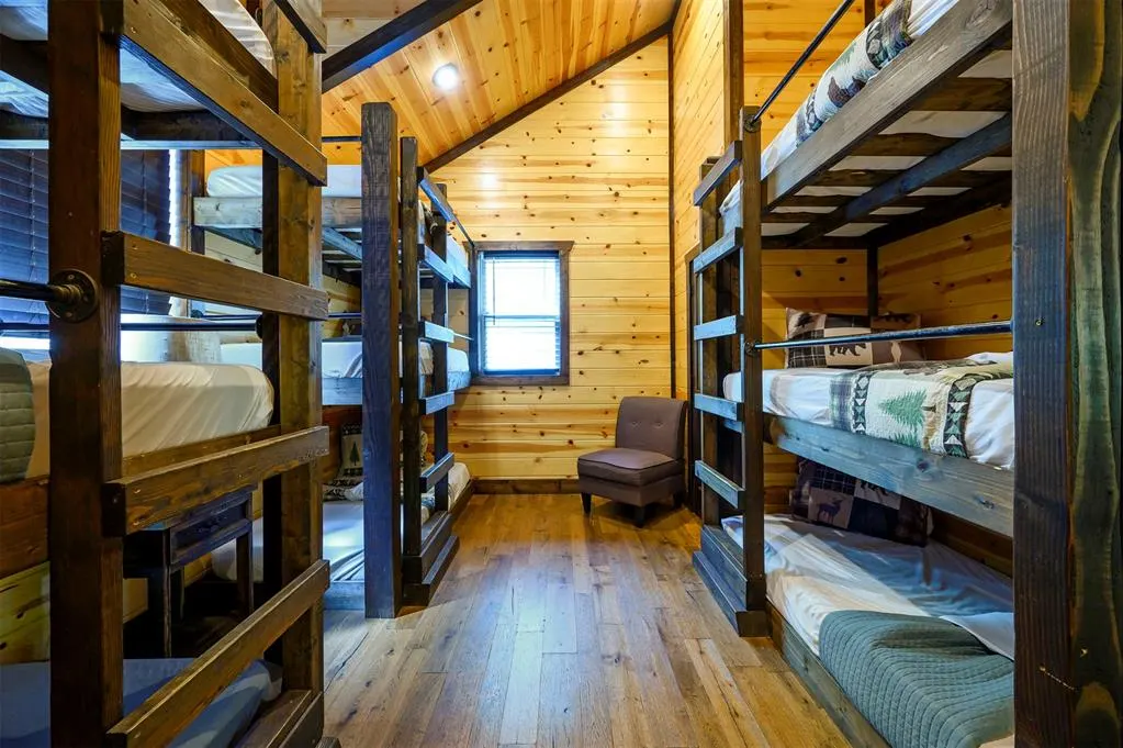 Photo 30 — 1405 Pine Hill Road, Broken Bow, OK 74728