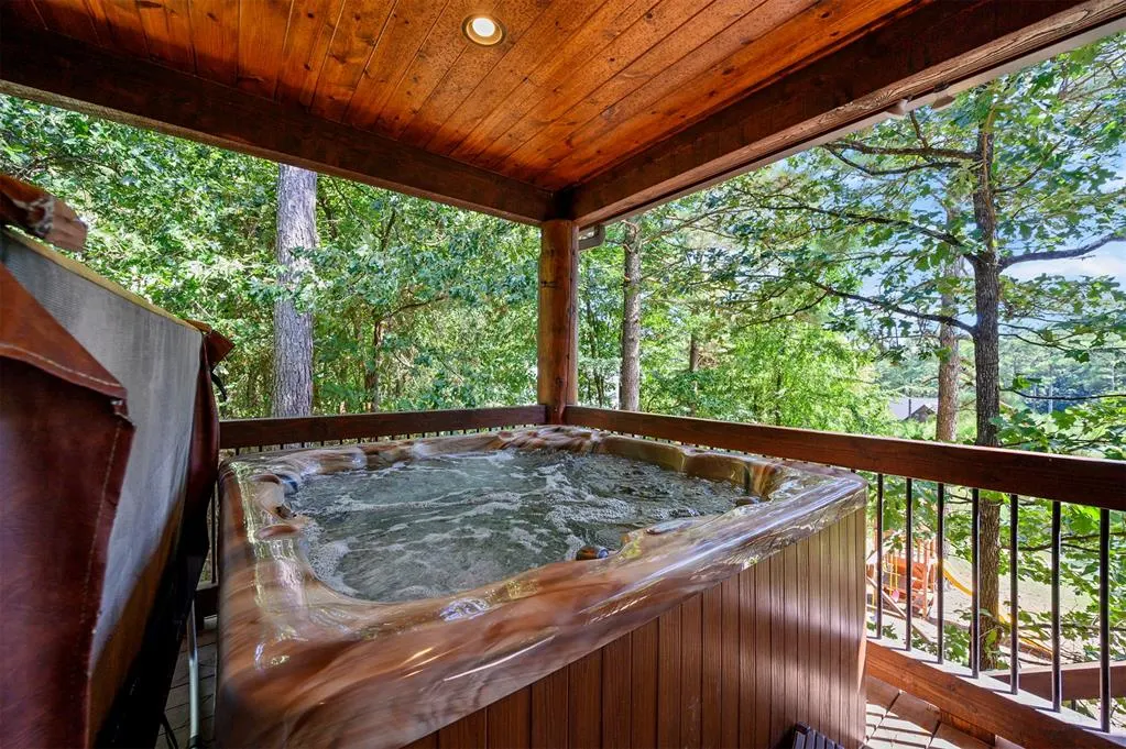 Photo 39 — 1405 Pine Hill Road, Broken Bow, OK 74728