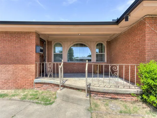 Photo 4 — 909 SW 66th Street, Oklahoma City, OK 73139