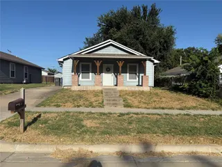 Sold home at 725 N Quincy Avenue