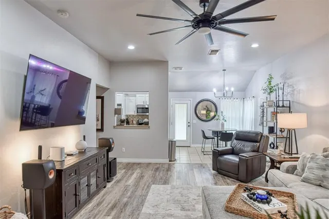 Photo 8 — 2712 Red Fish Road, Norman, OK 73069