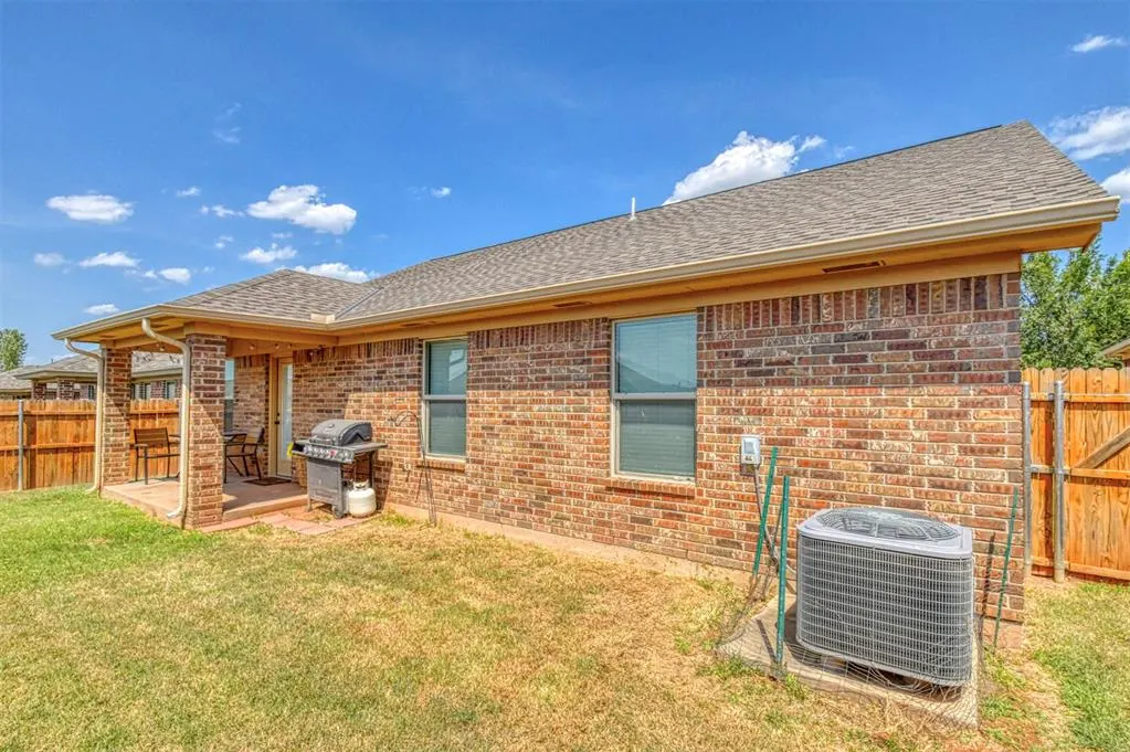 Photo 31 — 2712 Red Fish Road, Norman, OK 73069