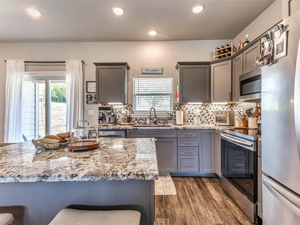 Photo 11 — 14917 E McCloud Street, Claremore, OK 74017