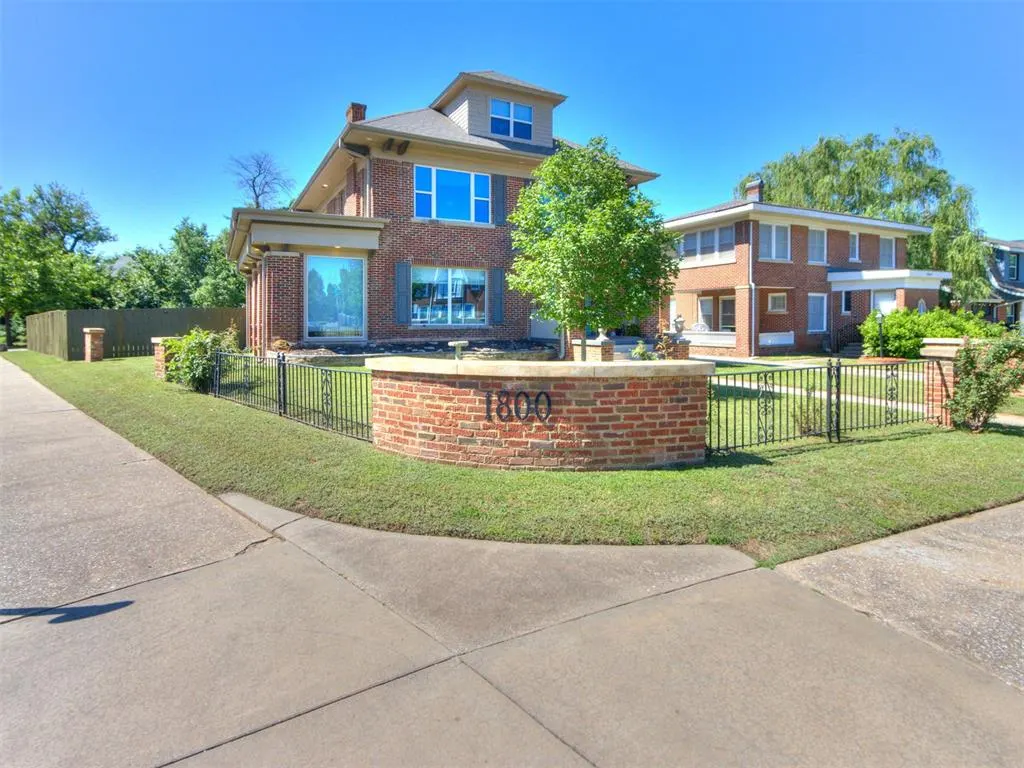 Photo 2 — 1800 NW 19th Street, Oklahoma City, OK 73106