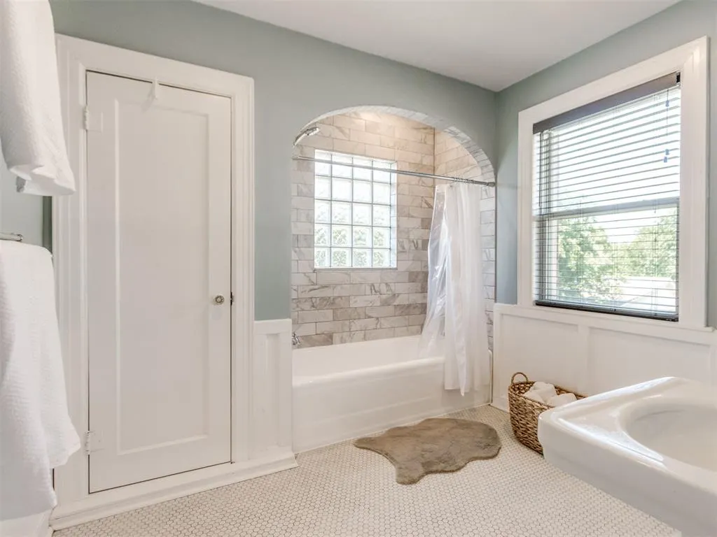 Photo 28 — 1800 NW 19th Street, Oklahoma City, OK 73106