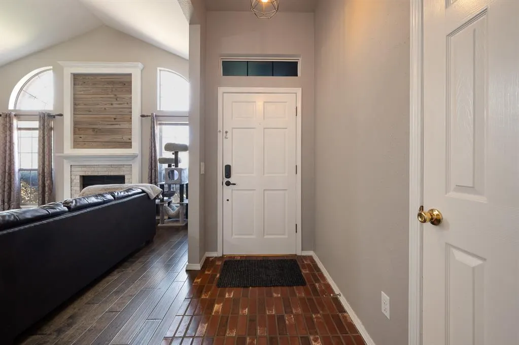 Photo 3 — 1800 Dodge Trail, Edmond, OK 73003