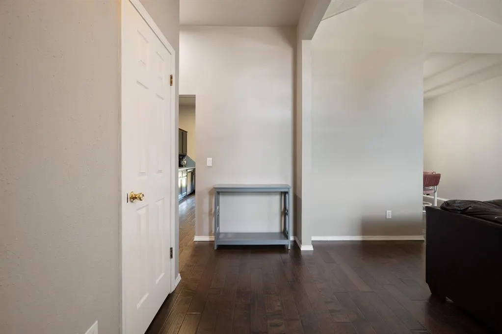 Photo 4 — 1800 Dodge Trail, Edmond, OK 73003