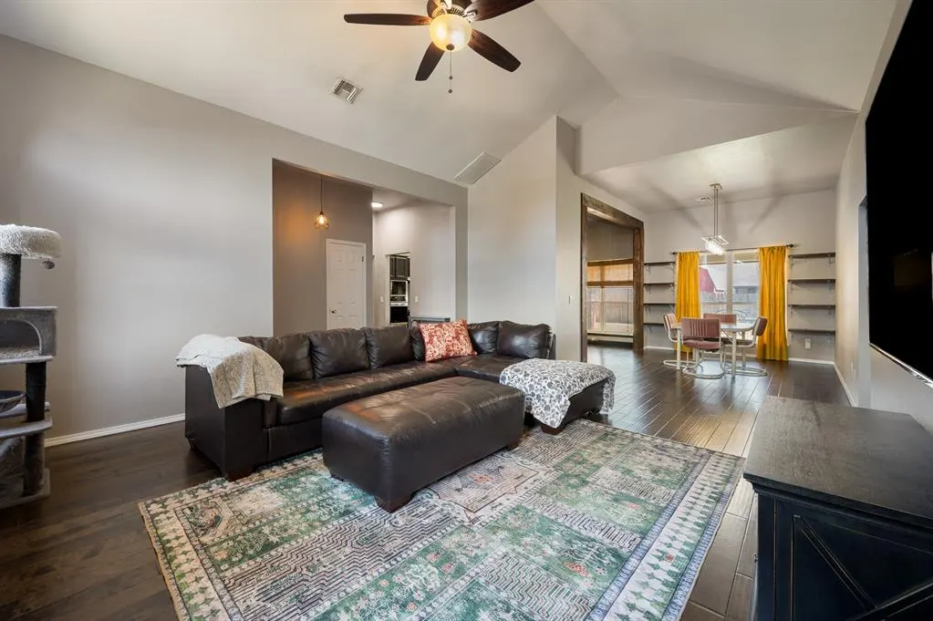 Photo 7 — 1800 Dodge Trail, Edmond, OK 73003
