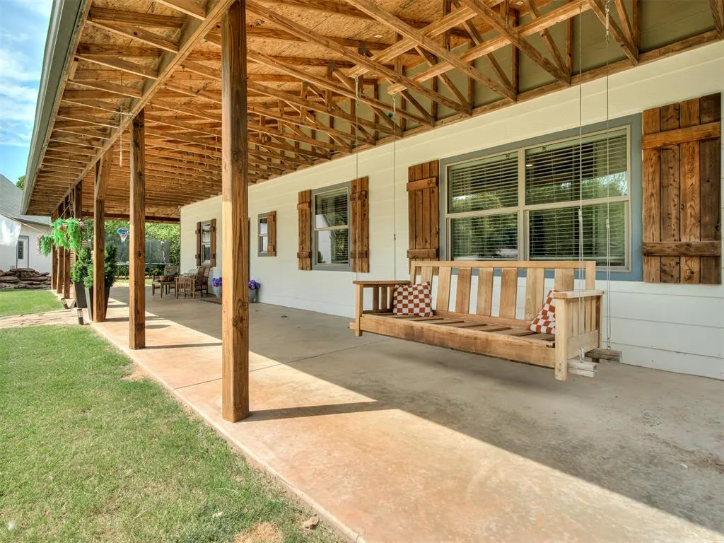 Photo 4 — 11075 Cindy Lane, Guthrie, OK 73044