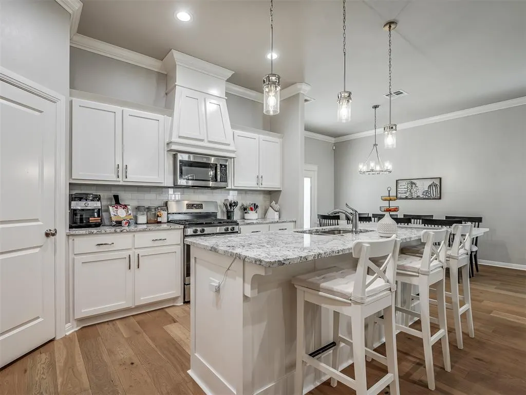 Photo 12 — 10808 NW 28th Terrace, Yukon, OK 73099