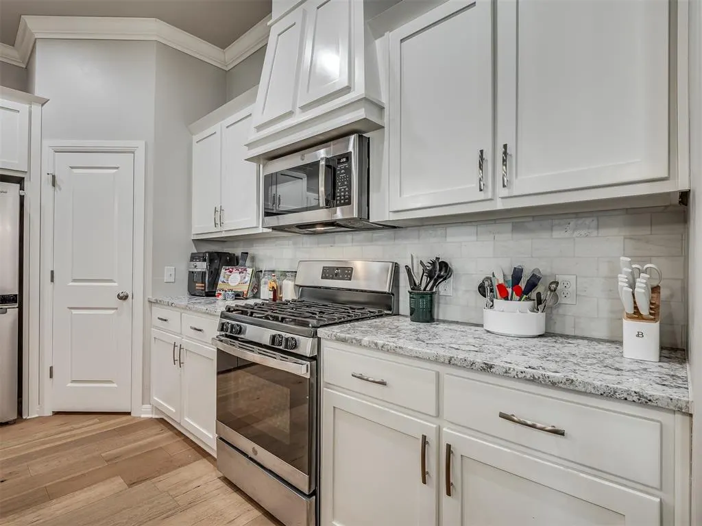 Photo 16 — 10808 NW 28th Terrace, Yukon, OK 73099