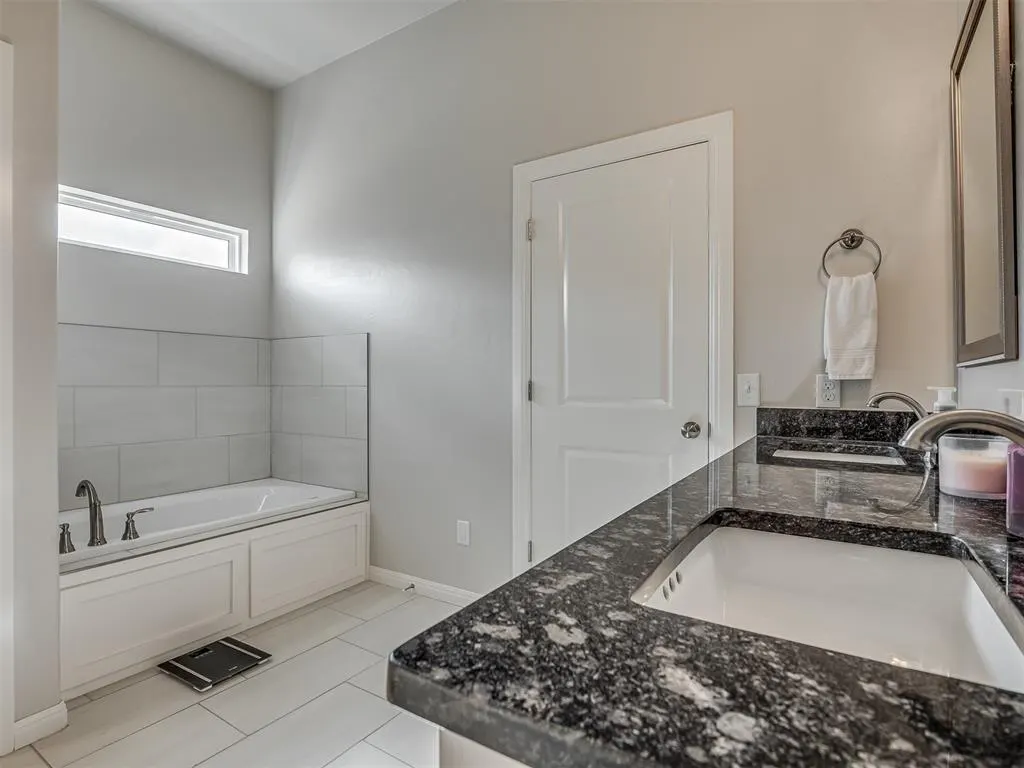 Photo 26 — 10808 NW 28th Terrace, Yukon, OK 73099