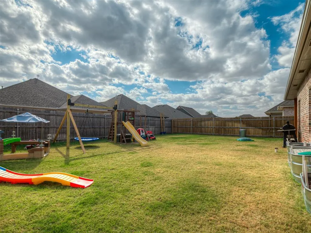 Photo 42 — 10808 NW 28th Terrace, Yukon, OK 73099