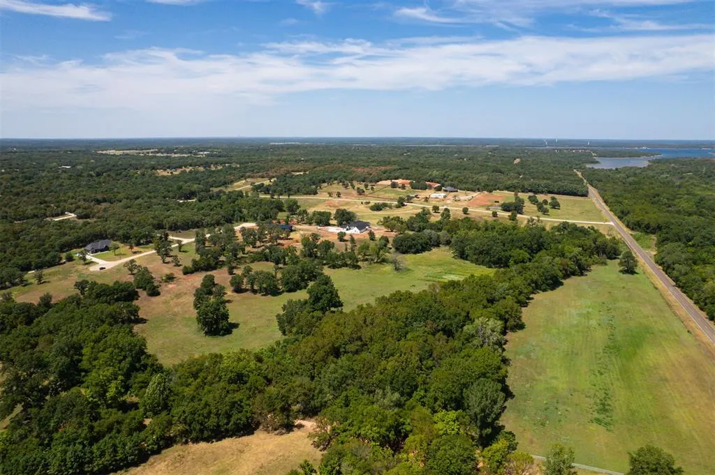 Photo 4 — 3525 Claire Court, Norman, OK 73026