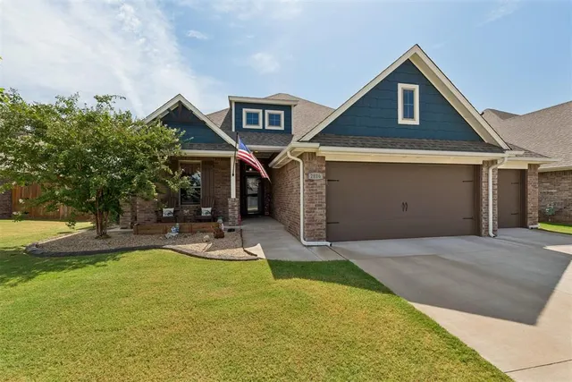 Photo 3 — 2816 Heather Haven, Moore, OK 73160