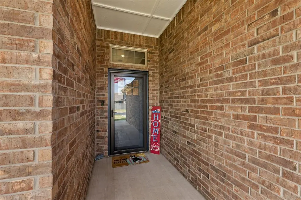 Photo 5 — 2816 Heather Haven, Moore, OK 73160