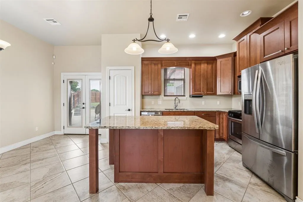 Photo 7 — 1000 S Morgan Drive, Oklahoma City, OK 73160