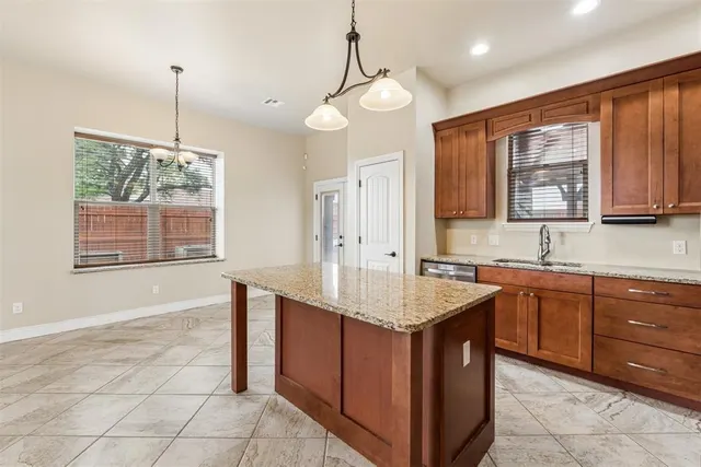 Photo 8 — 1000 S Morgan Drive, Oklahoma City, OK 73160