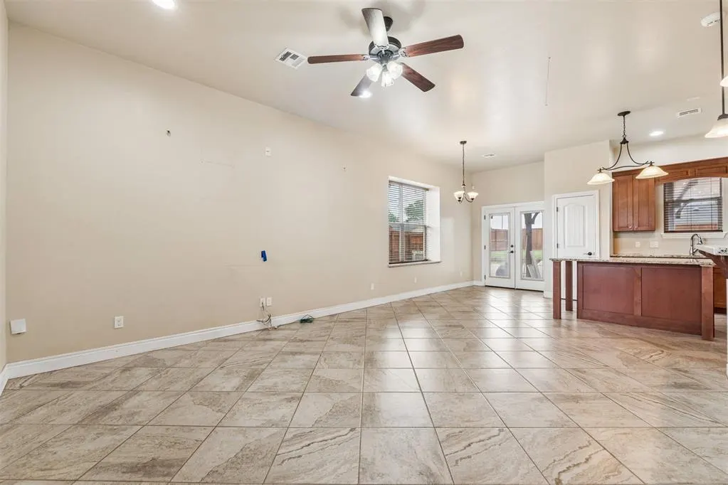 Photo 14 — 1000 S Morgan Drive, Oklahoma City, OK 73160