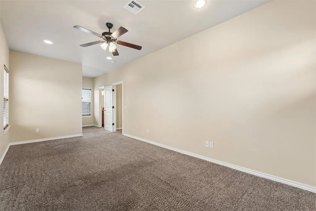 Photo 21 — 1000 S Morgan Drive, Oklahoma City, OK 73160