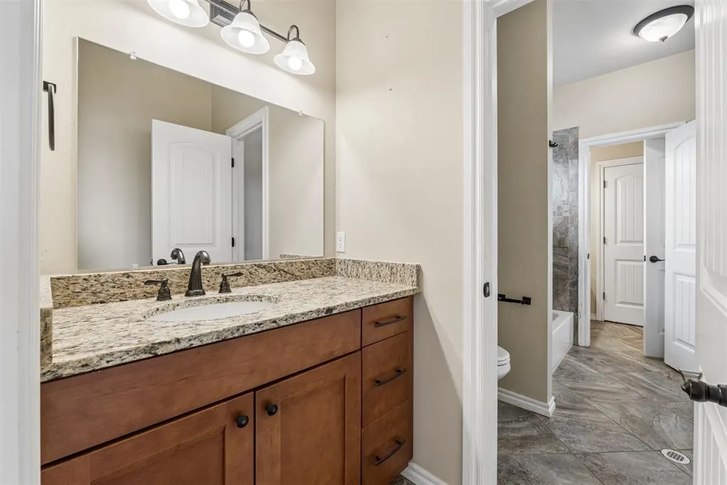Photo 31 — 1000 S Morgan Drive, Oklahoma City, OK 73160
