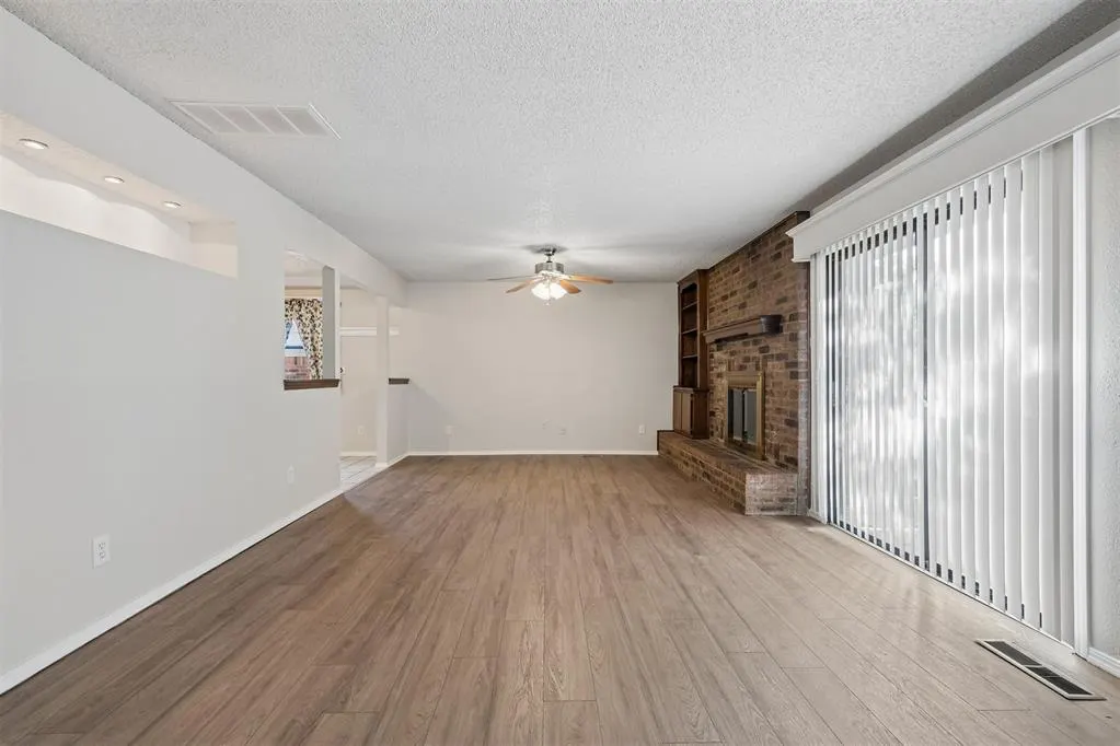 Photo 7 — 8724 Tracy Drive, Oklahoma City, OK 73132