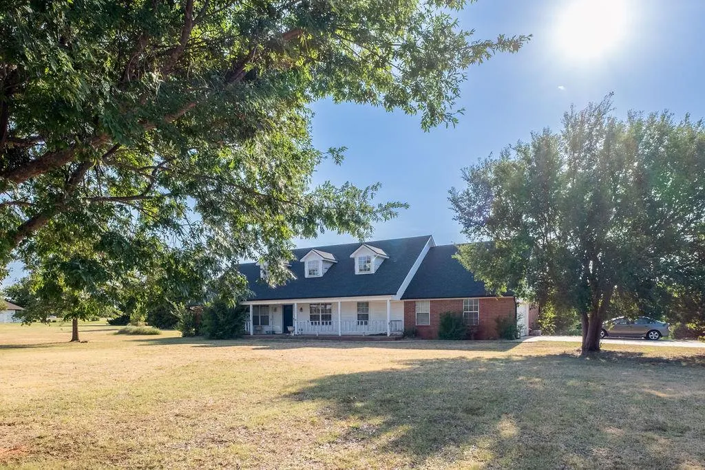 Front exterior — 12601 Natasha Way, Yukon, OK 73099