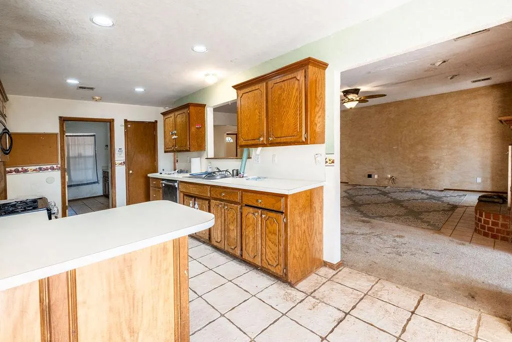 Photo 15 — 12601 Natasha Way, Yukon, OK 73099