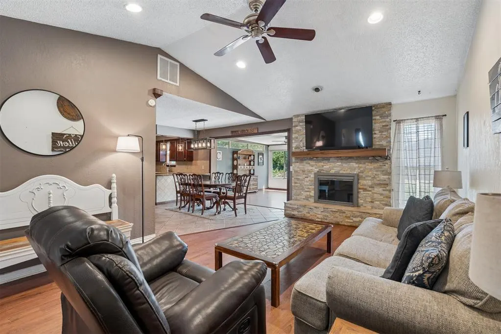 Photo 6 — 1802 Barb Drive, Norman, OK 73071