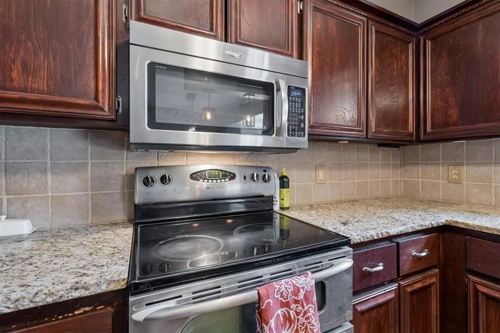 Photo 15 — 1802 Barb Drive, Norman, OK 73071