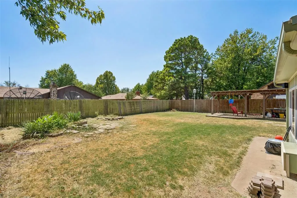 Photo 39 — 1802 Barb Drive, Norman, OK 73071