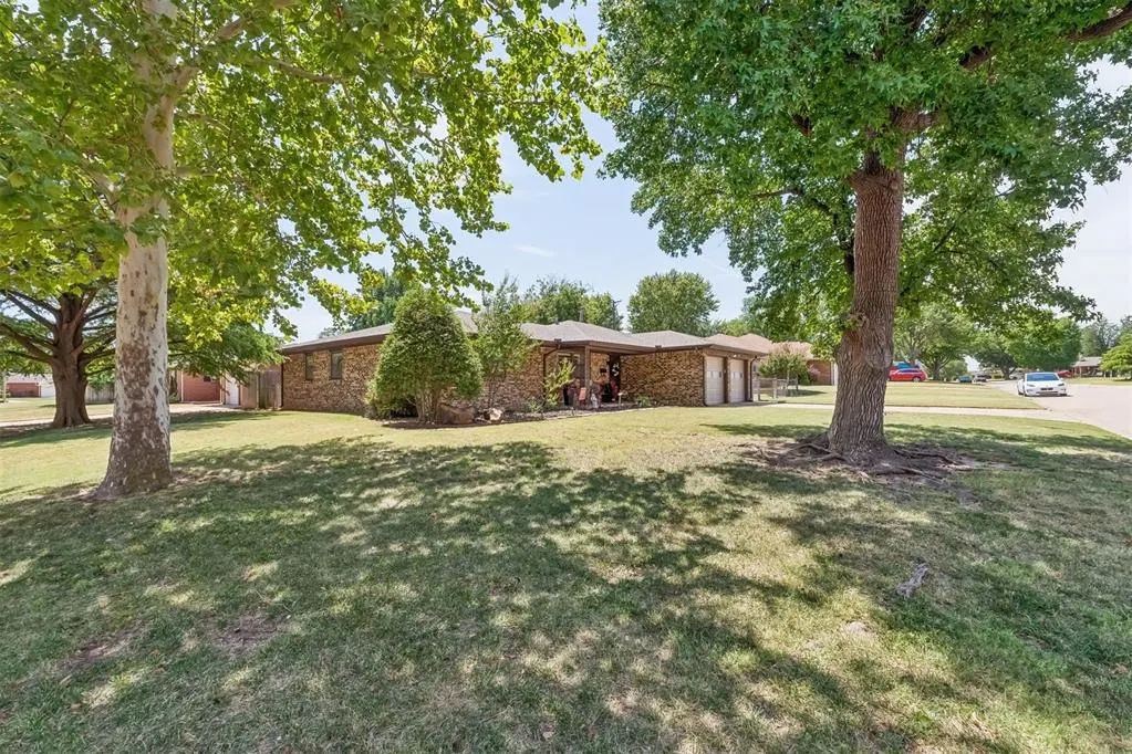 Photo 40 — 1900 Barryton Road, Oklahoma City, OK 73120