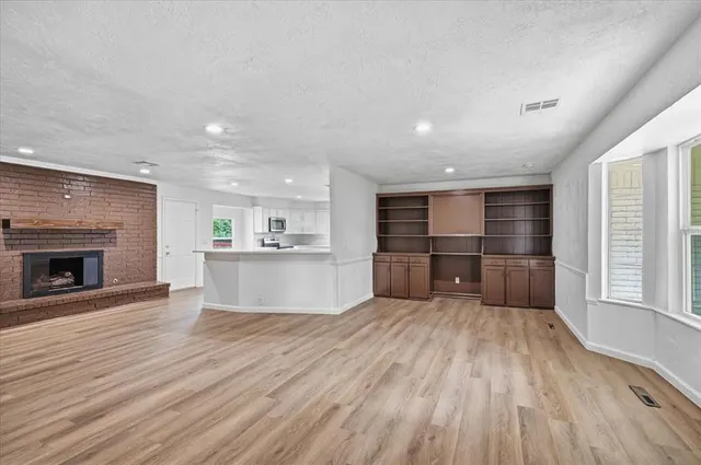 Photo 3 — 6701 N Woodward Avenue, Oklahoma City, OK 73116