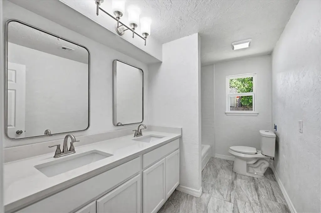 Photo 11 — 6701 N Woodward Avenue, Oklahoma City, OK 73116
