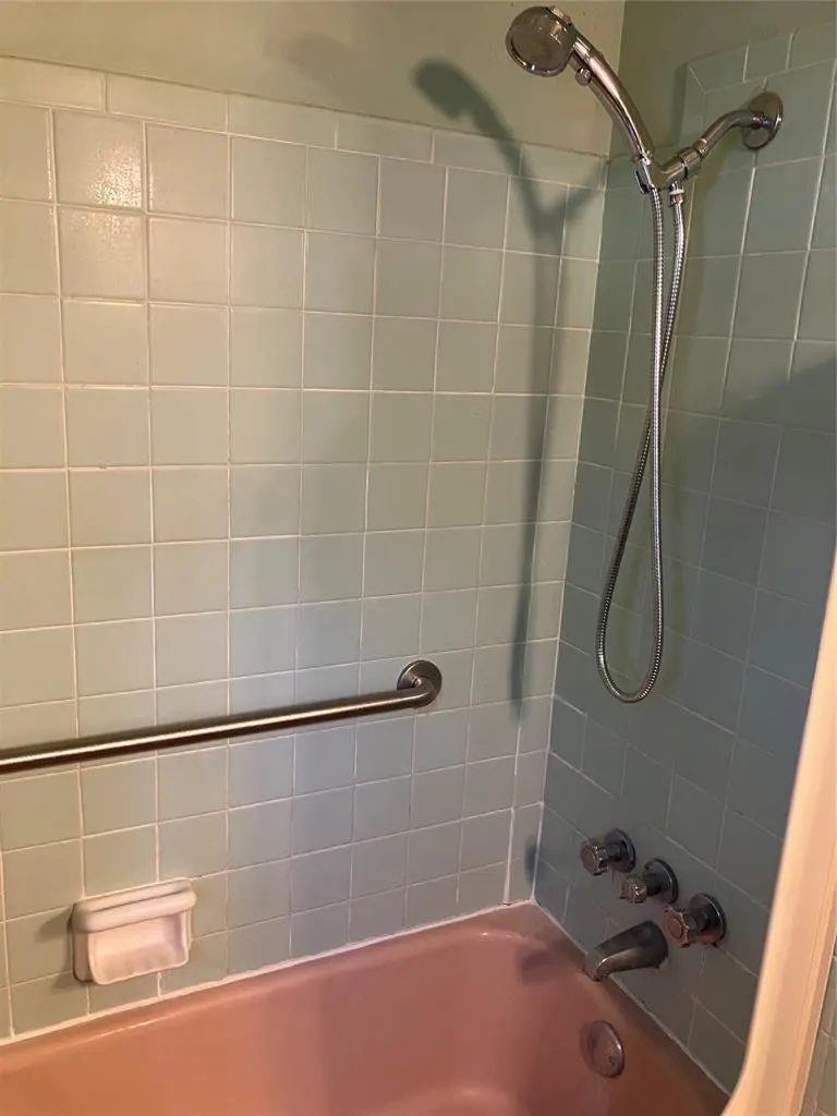 Photo 17 — 920 W Mitchell Drive, Midwest City, OK 73110