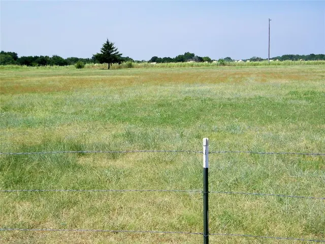Photo 6 — 506620 E County Road 1510A / 5 Acre Lot, Stratford, OK 74872