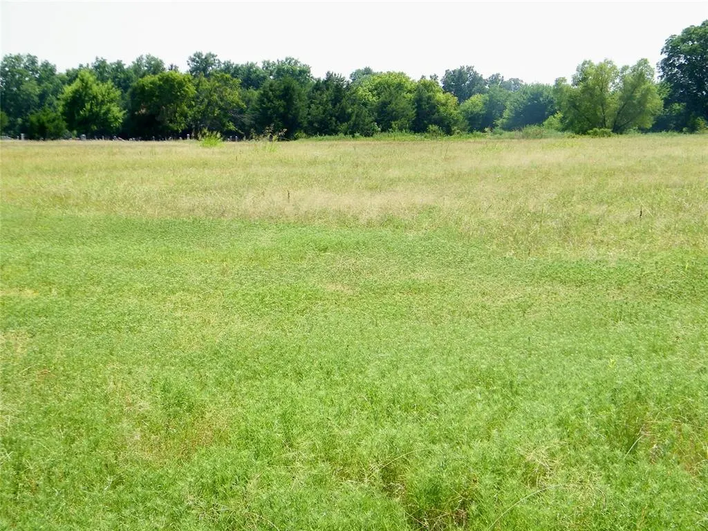 Photo 7 — 506620 E County Road 1510A / 5 Acre Lot, Stratford, OK 74872